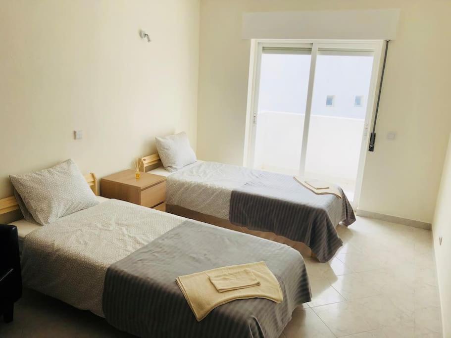 Apartment Quiet And Bright In